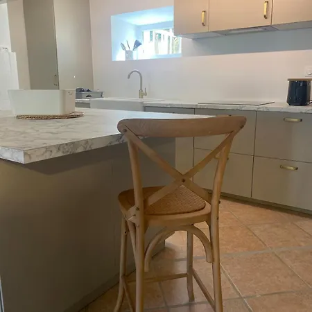 M Carca * カルカソンヌ